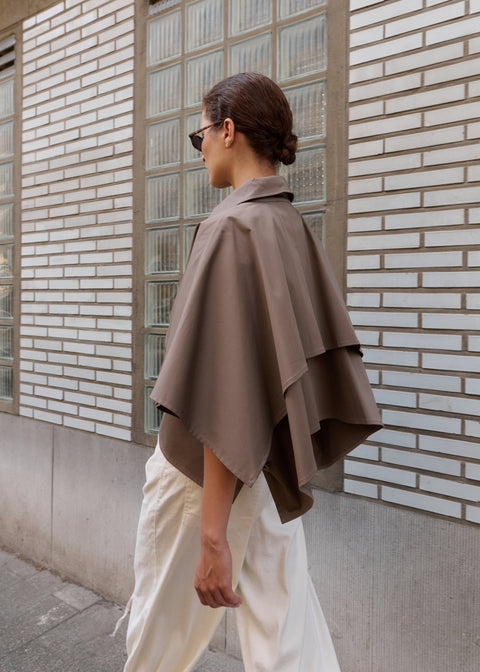 Rowan'CL cape
